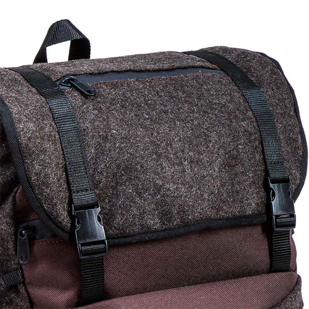 AKAH mountain and trekking backpack loden