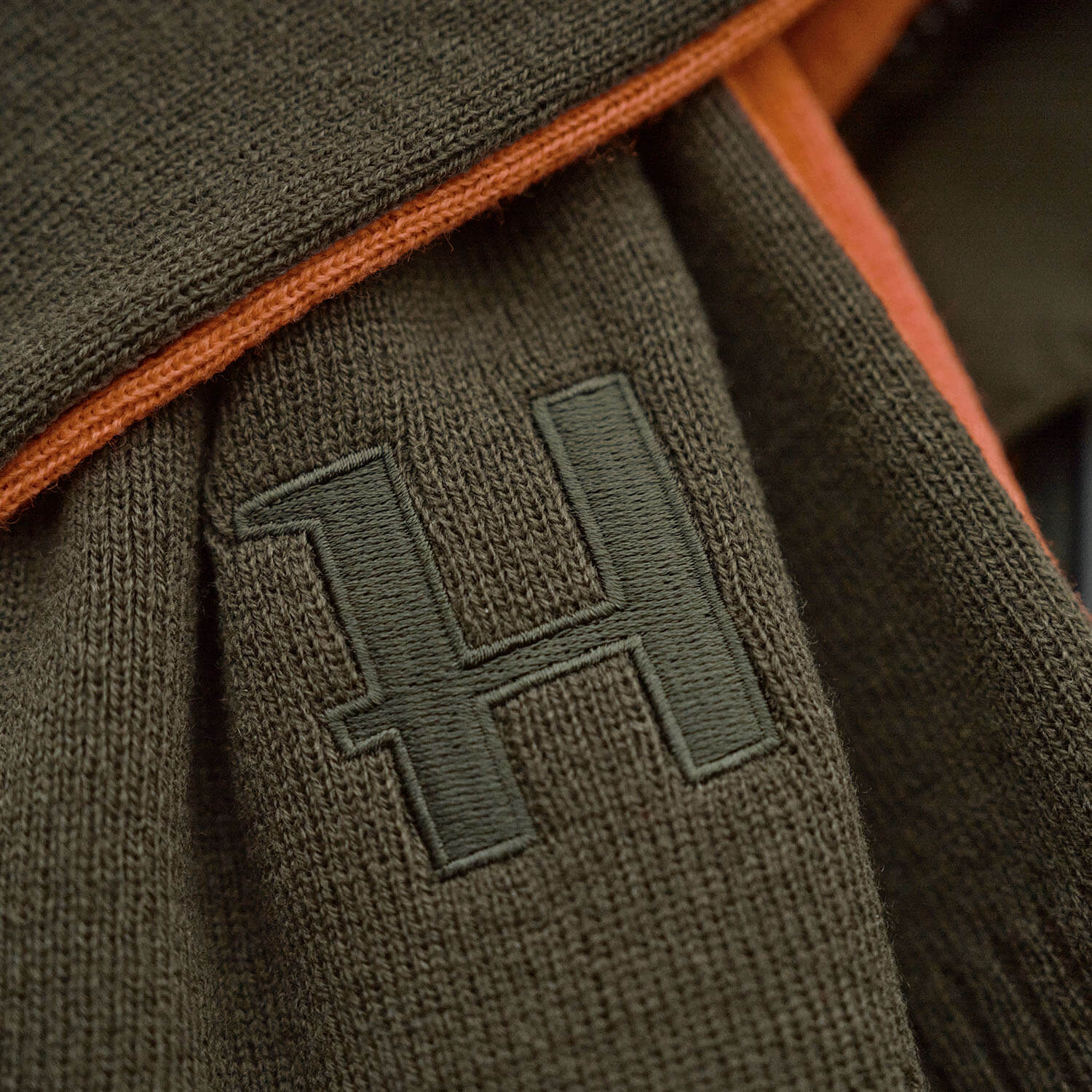 Härkila roll collar reversible (willow green/orange)