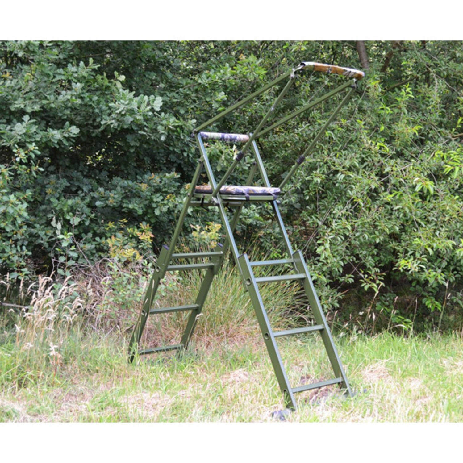 Farm-Land hunting ladder mobile stand